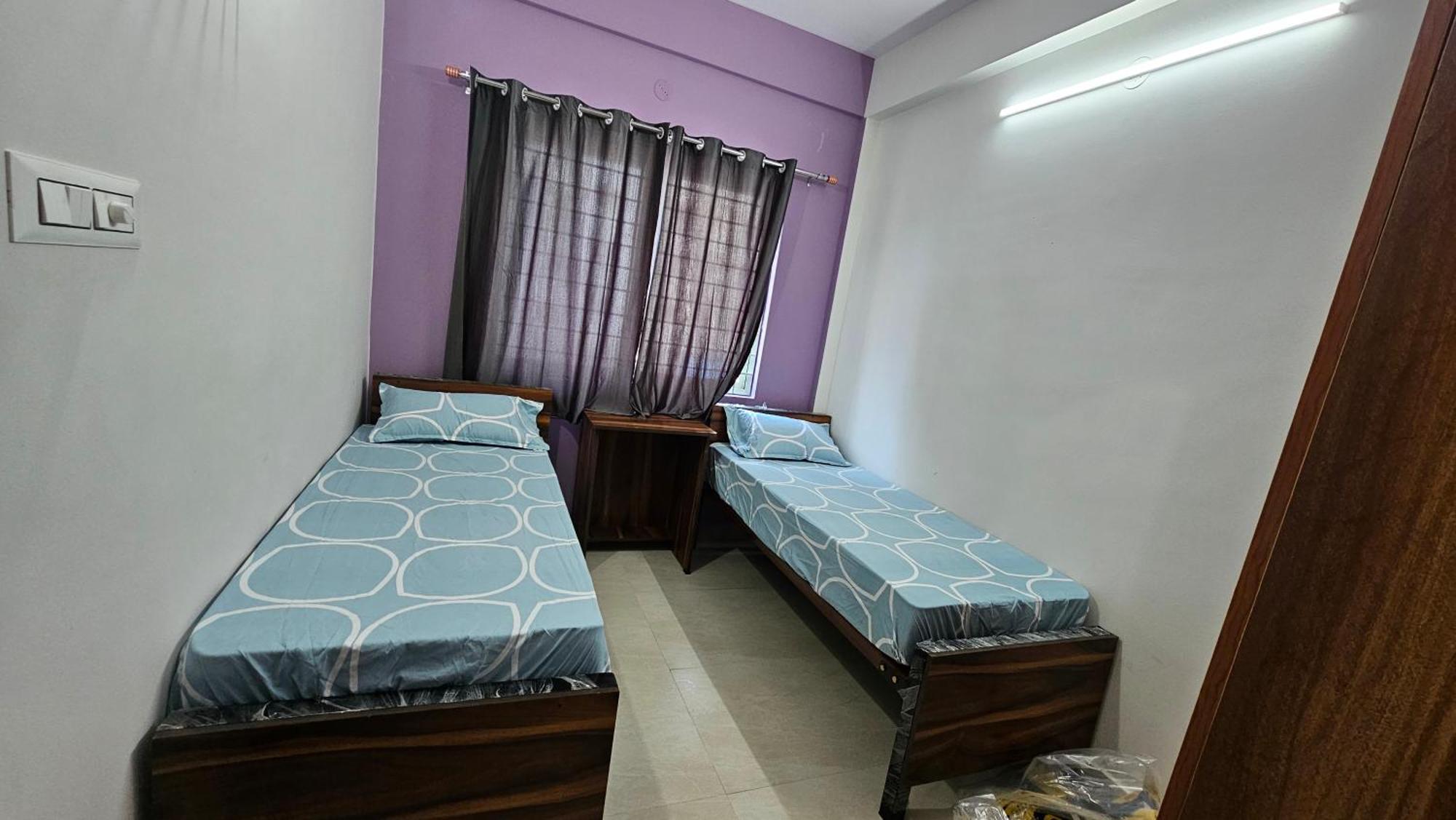 V2 Rooms Bangalore Ruang foto
